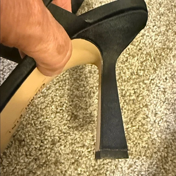 Gianni Bini Black Satin Heels with Rhinestone Buckle Womens Sz 9 - Picture 5 of 5